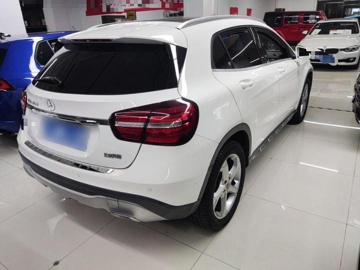 GLA 2018 GLA 200 Dynamic photo 4