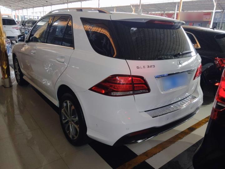 GLE Imported 2017 GLE 320 4MATIC Dynamic photo 4