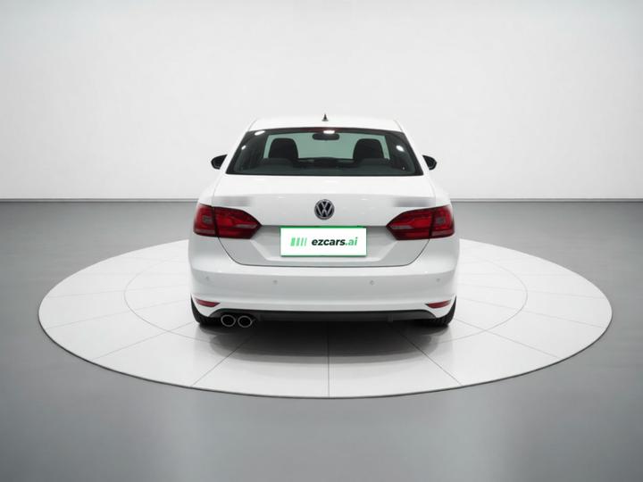 Sagitar 2014 Facelift 1.6L AT Comfort photo 5