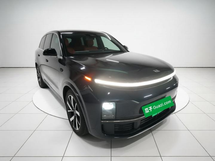 Li L8 2023 Pro photo 3