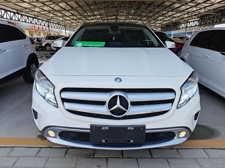 GLA 2016 GLA 200 Dynamic photo 2