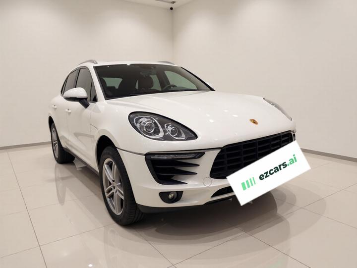 2016 Macan 2.0T photo 3