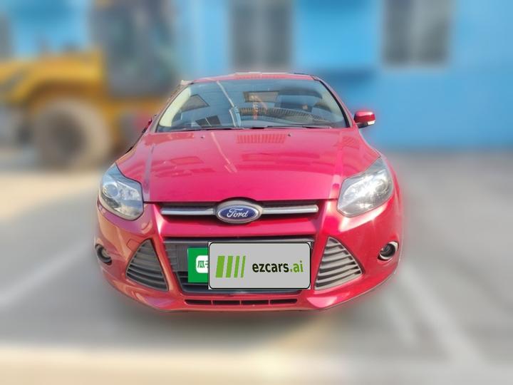 Focus 2012 Hatchback 1.6L MT Comfort photo 2