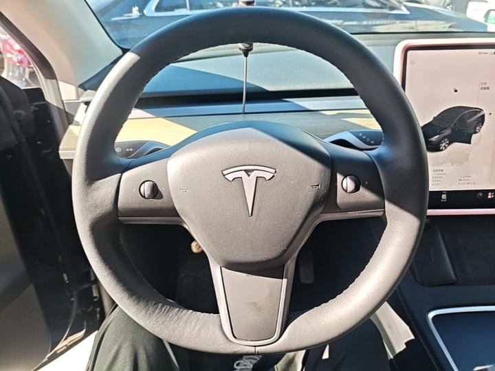 Model Y 2022 Facelift Long Range AWD photo 6