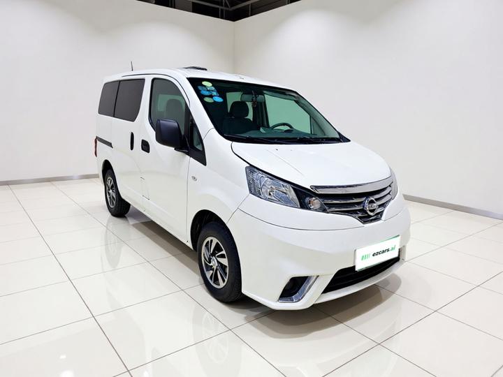 NV200 2016 Facelift 1.6L CVT Luxury photo 3