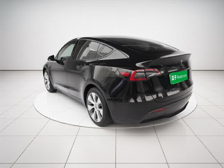 Model Y 2022 Facelift RWD photo 4