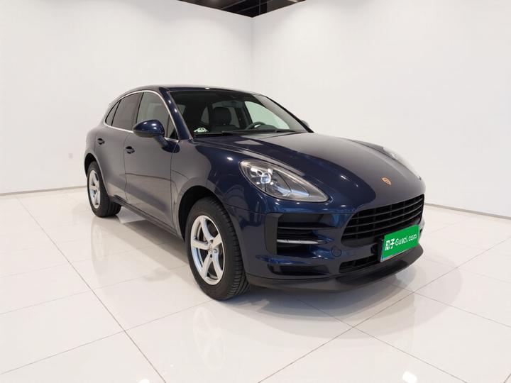 2020 Macan 2.0T photo 3