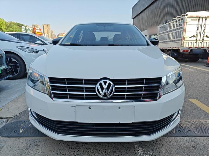 Lavida 2014 1.4TSI DSG 30 Anniversary Edition photo 2