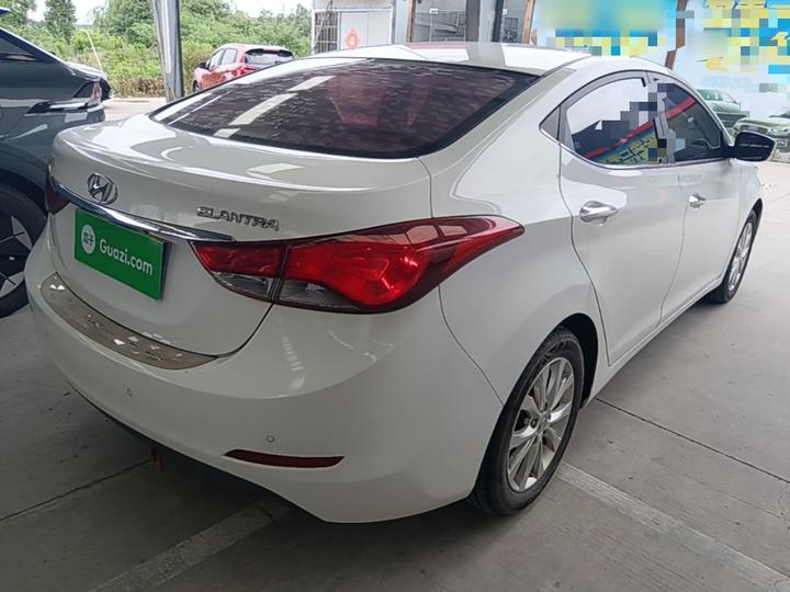 Elantra 2016 1.6L AT Premium photo 4