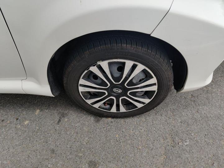 F0 2015 1.0L AMT photo 8