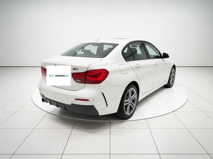 1 Series 2019 118i M Sport Package photo 6