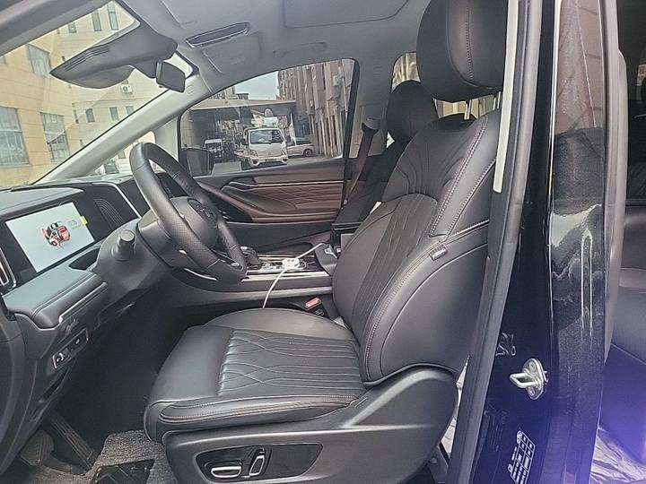 GAC Trumpchi M8 2024 Master Series 400T Premium photo 7