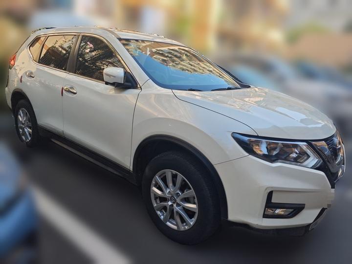 X-Trail 2017 2.0L CVT Comfort 2WD photo 3