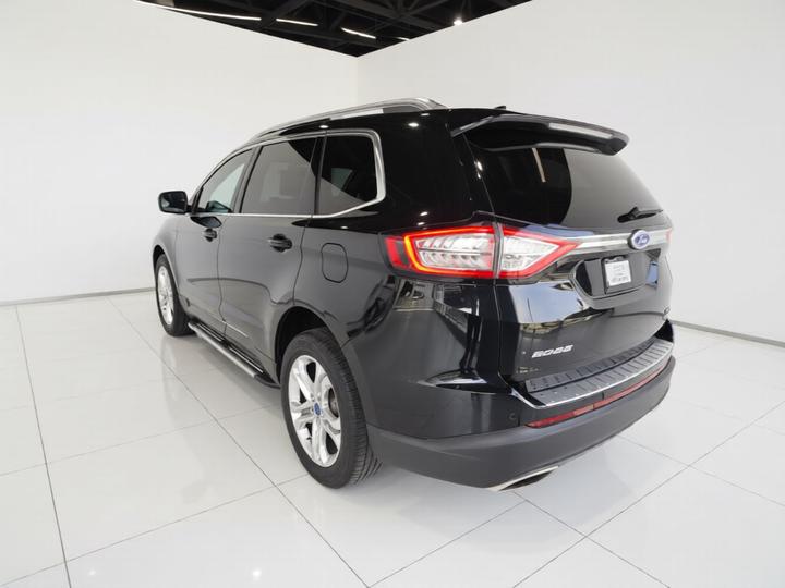 Edge 2018 EcoBoost 245 AWD 7-Seater photo 4