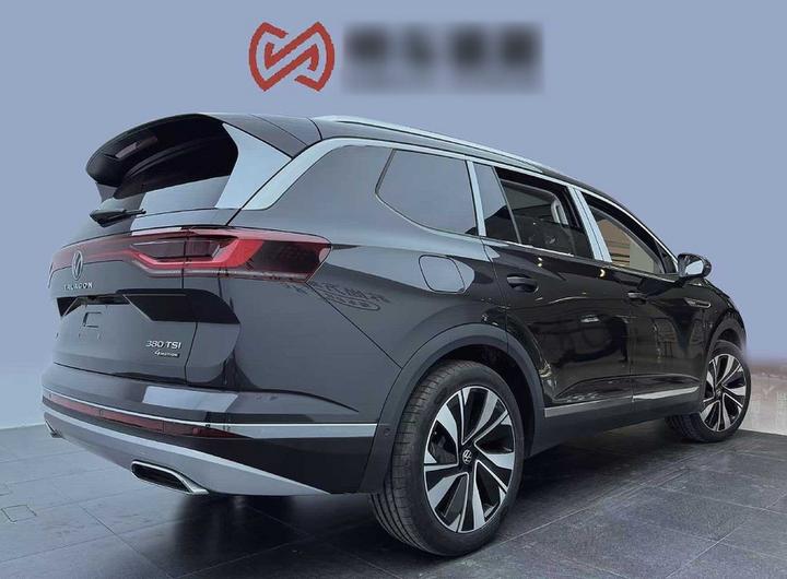 2025 380TSI AWD Luxury Pro 6-Seater photo 4