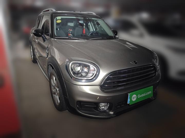 2017 1.5T COOPER ALL4 photo 3