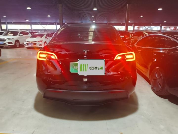 Model Y 2021 Standard Range RWD photo 5
