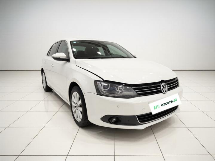 Sagitar 2014 Facelift 1.6L AT Leading photo 3