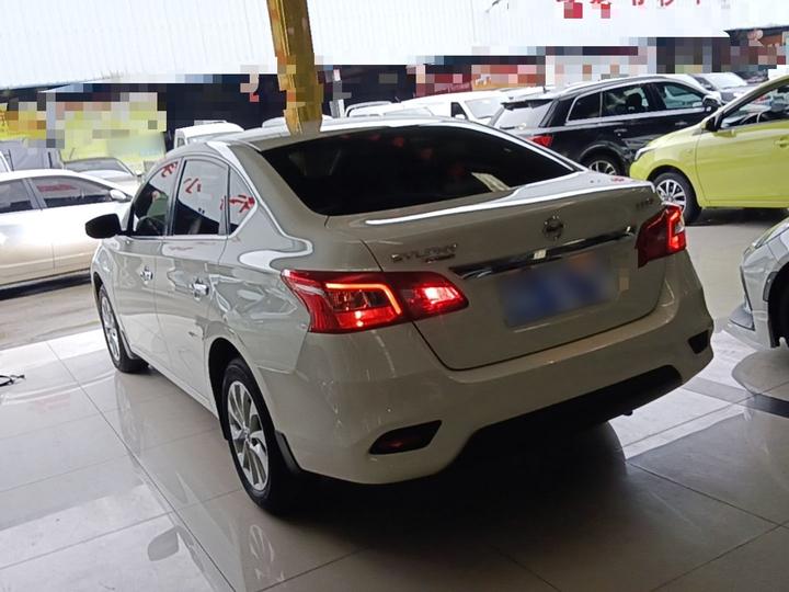 Sylphy 2024 Facelift Classic 1.6XE CVT Comfort photo 4