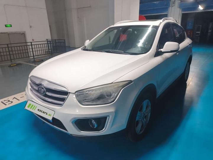 Bestune X80 2015 2.0L MT Luxury
