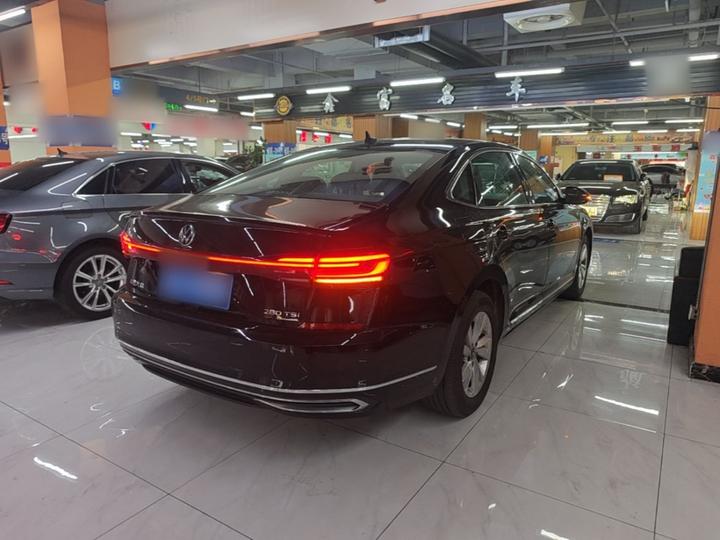 Passat 2023 Facelift 280TSI Business photo 6