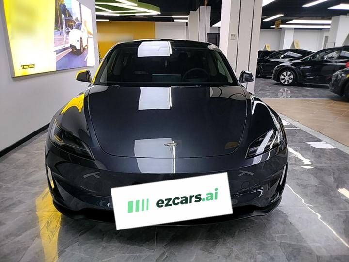 Model 3 2024 Performance AWD photo 2