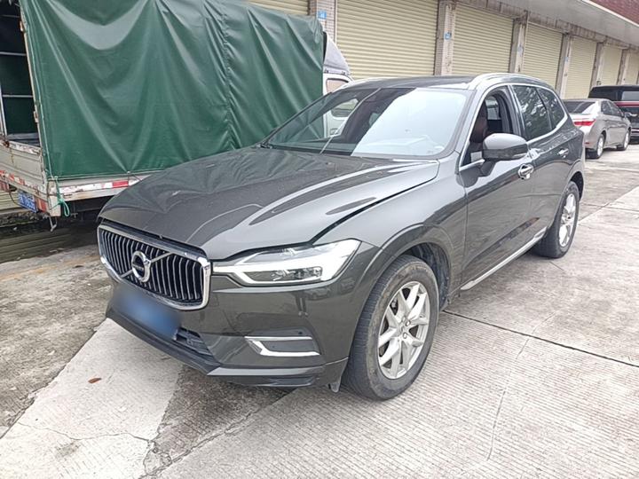 XC60 2021 T5 AWD Luxury
