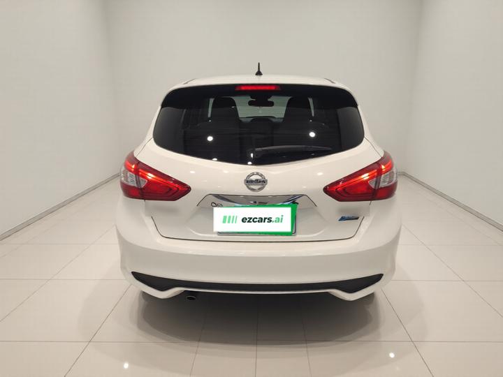 Tiida 2016 1.6L CVT photo 3