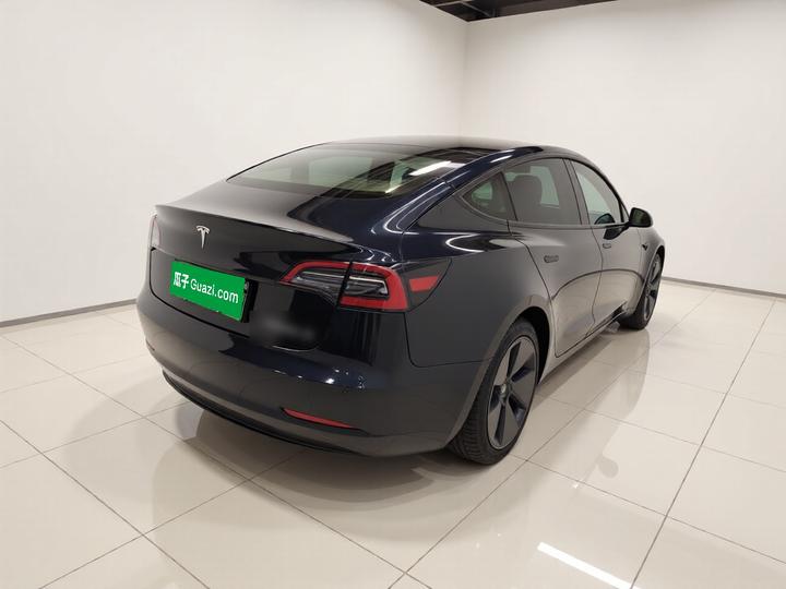 Model 3 2022 RWD photo 6
