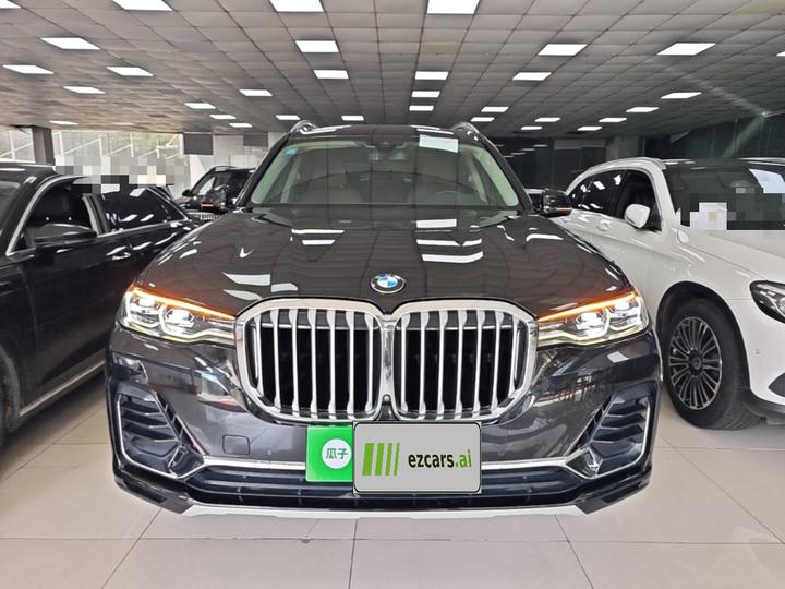 X7 2020 xDrive40i Leading Luxury photo 2