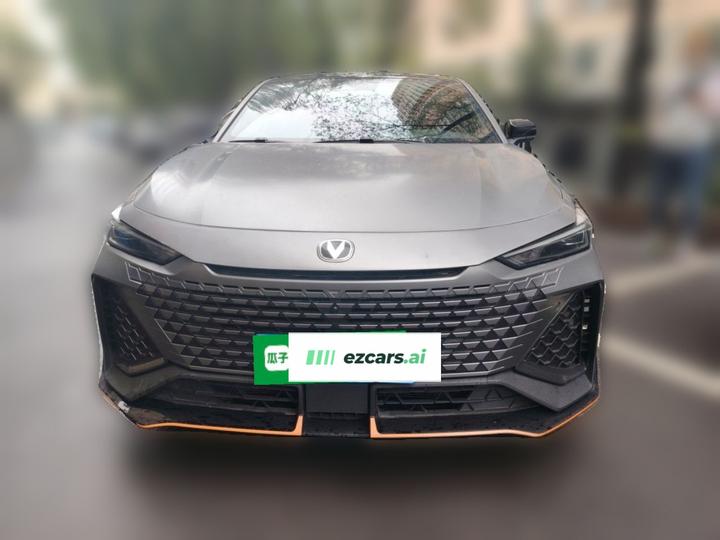 UNI-V 2022 2.0T photo 2