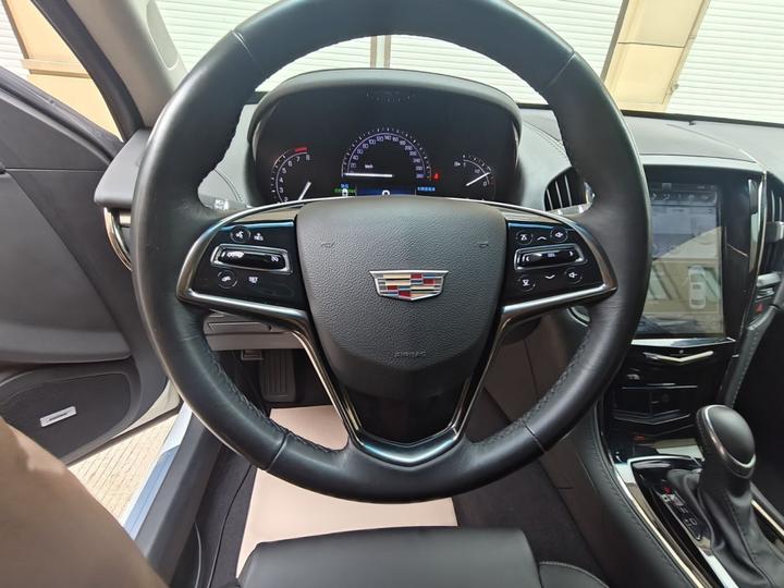 ATS-L 2017 28T Tech photo 3