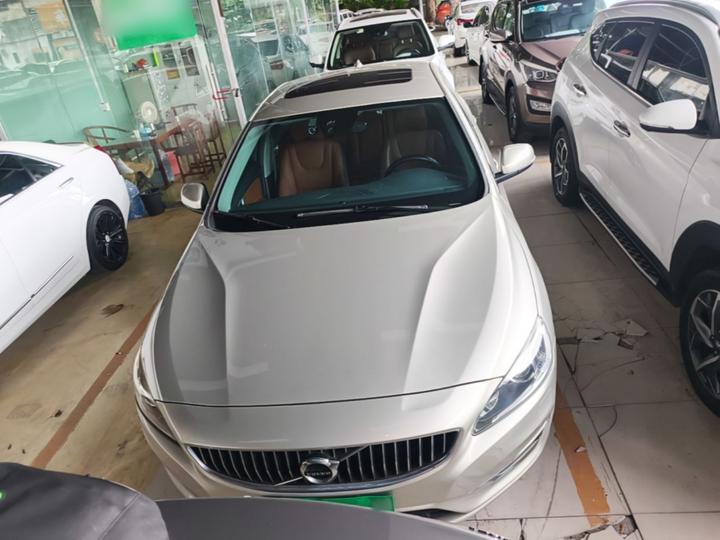S60 2019 S60L Facelift T5 Advanced photo 2