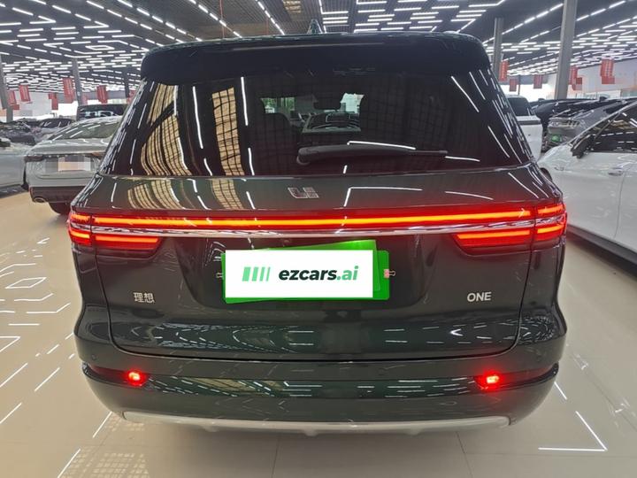 Li Auto ONE 2021 EREV 6-Seater photo 3