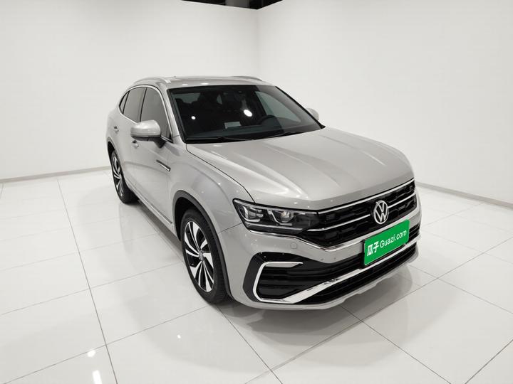 Tayron X 2020 330TSI RWD Premium Connected photo 3