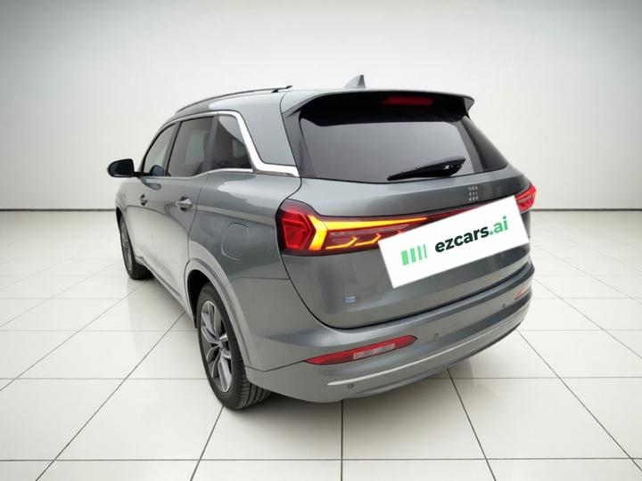 Bluelectric E5 2023 1.5L DE-i 100KM 7-Seater photo 4