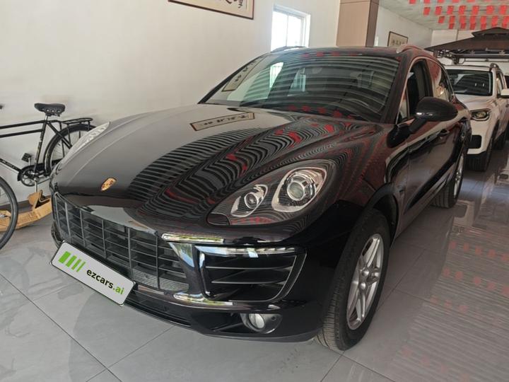 2017 Macan 2.0T