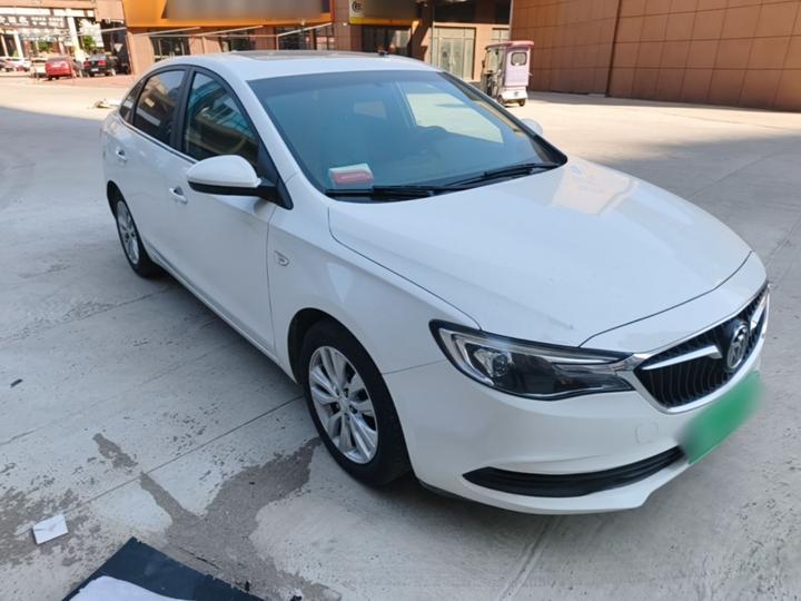 Excelle 2021 Facelift Classic 1.5L AT Elite photo 3