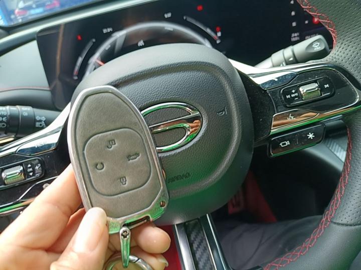 GAC Trumpchi 2023 Empow H Smart Hybrid photo 8