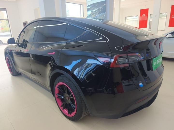 Model Y 2023 RWD photo 4