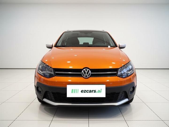 2012 1.6L Cross Polo AT photo 2