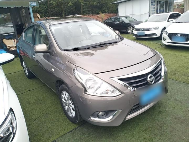 2014 1.5XL MT Luxury photo 3