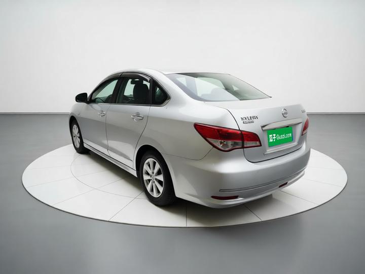 Sylphy 2012 Classic 1.6XE AT Comfort photo 4