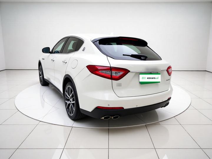 Levante 2016 3.0T Standard photo 4
