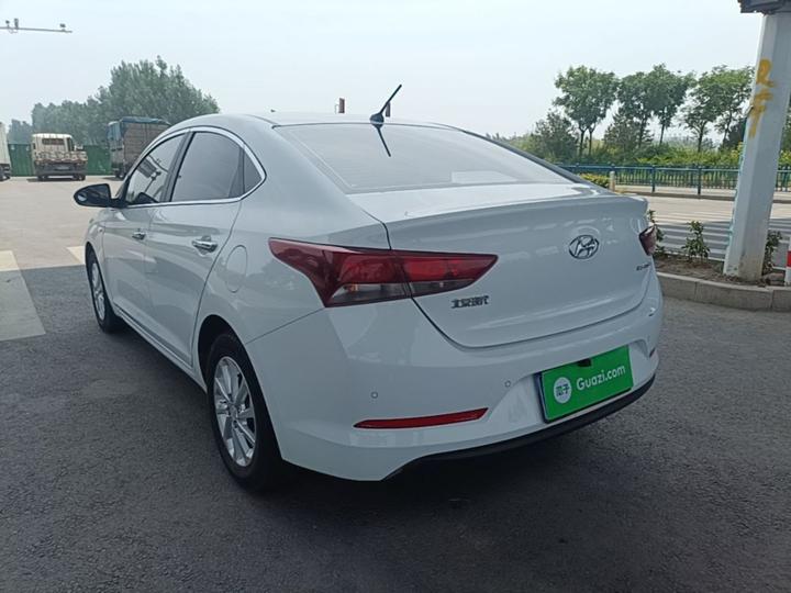 2016 1.4L MT GLS photo 4