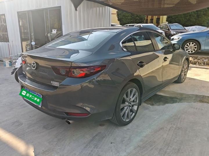 3 Axela 2020 2.0L AT photo 6
