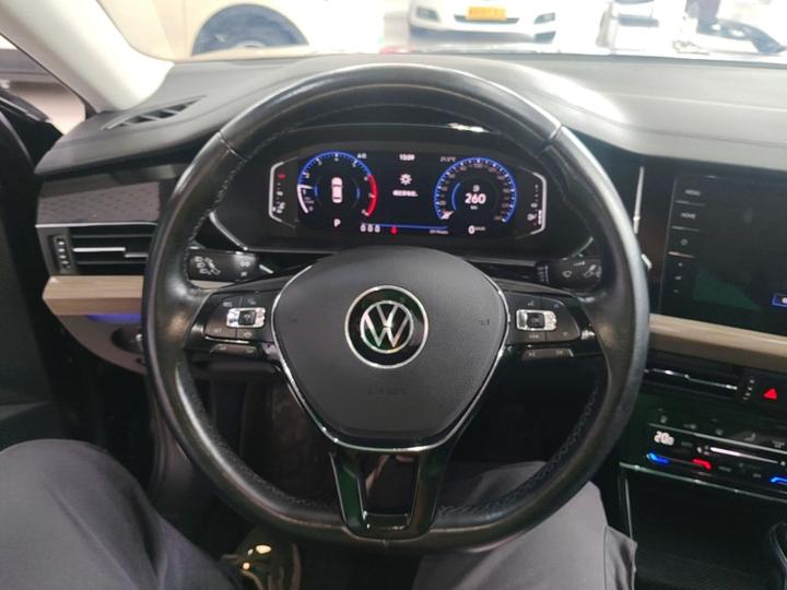 Passat 2021 330TSI Luxury photo 6