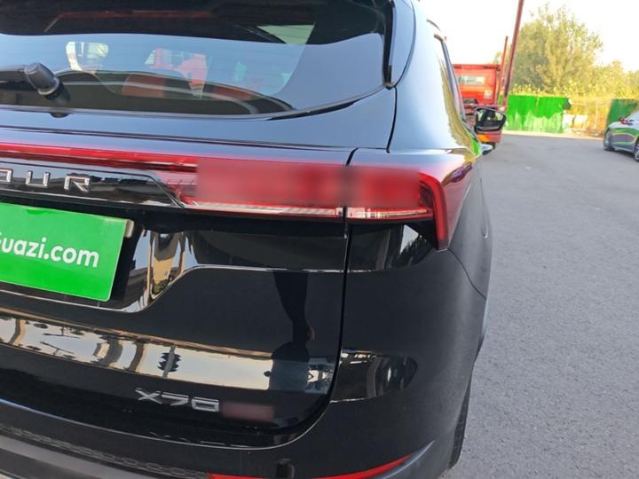 X70 PLUS 2021 Facelift 1.5T DCTPRO 5-Seater photo 7