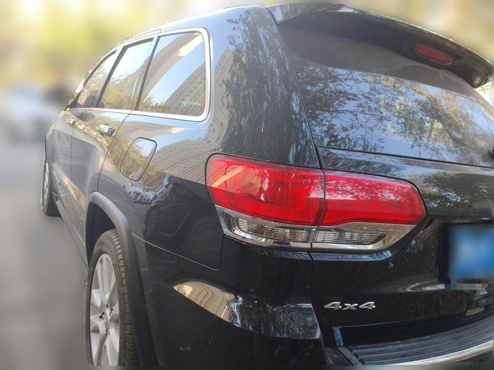 Grand Cherokee Imported 2017 3.0L Elite photo 4
