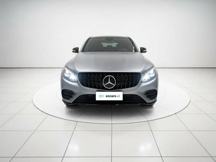 GLC Coupe 2019 Facelift GLC 200 4MATIC Coupe SUV photo 2